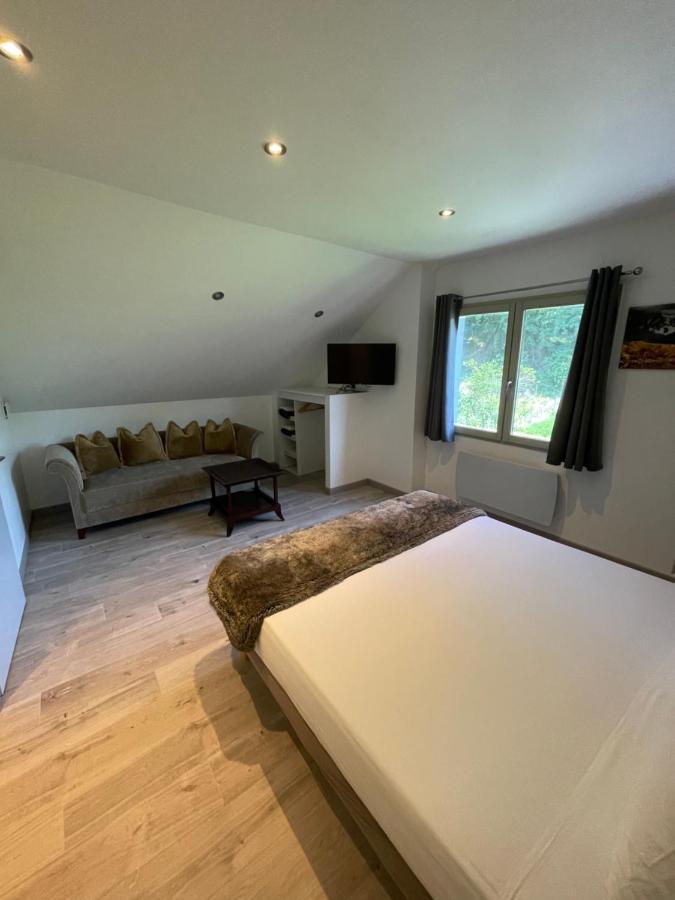 Le Lodge Du Pichat Sainte-Helene-du-Lac 外观 照片
