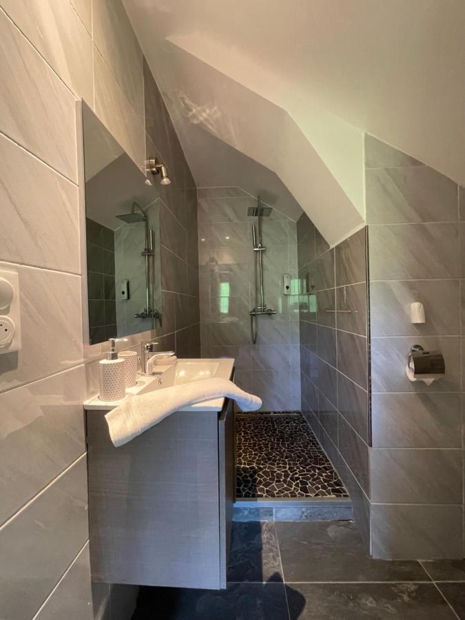 Le Lodge Du Pichat Sainte-Helene-du-Lac 外观 照片